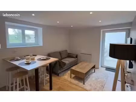 t2 meublée 1 chambre à proximité centre ville la ferriere 85280