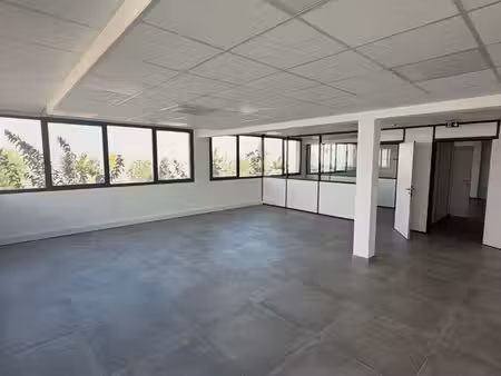 bureaux 135m3