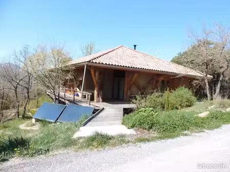 maison éco-construite 100m²