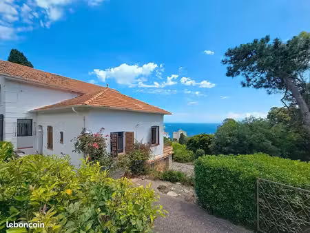 maison à louer au mois à partir de novembre