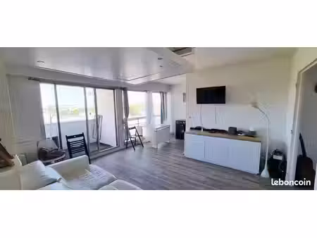 studio 1 pièce 33 m²