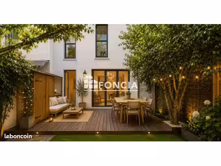 maison familiale avec jardin et double parking