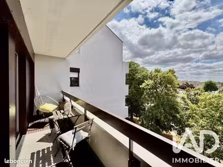 appartement 4 pièces 84 m²