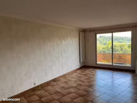 appartement 80m² centre-ville charleville-mézières