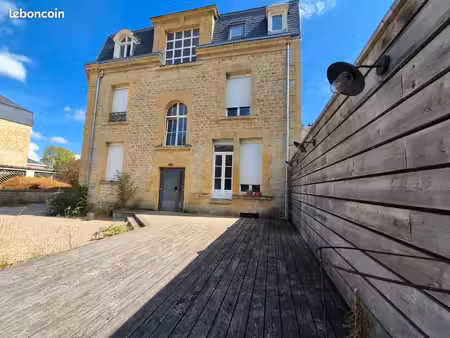 appartement de caractere avec terrasse hyper centre charleville-mézières