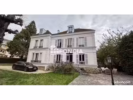 brunoy centre ville superbe maison bourgeoise proche gare et commerces