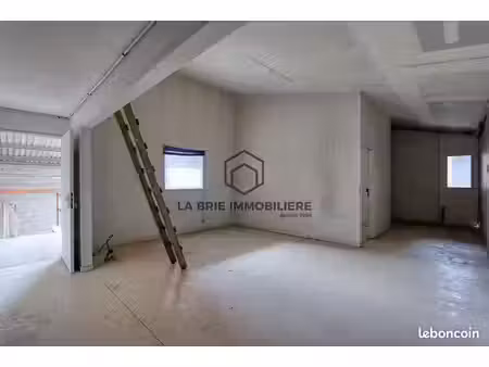 bureaux  entrepôt 500 m² draveil