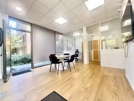 local commercial 36 m²