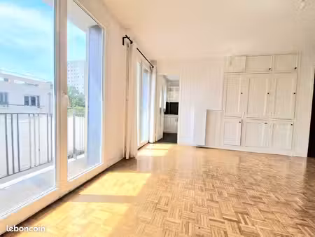 t3 de 61 m² à vendre