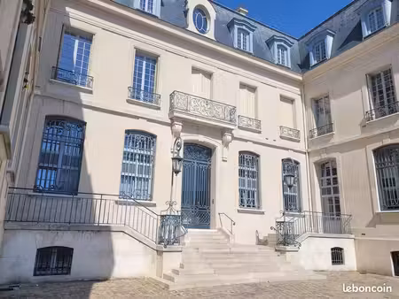 appartement 2 pièces 55 m²