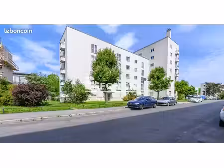 appartement 3 pièces 56m2 - rue racine - bobigny