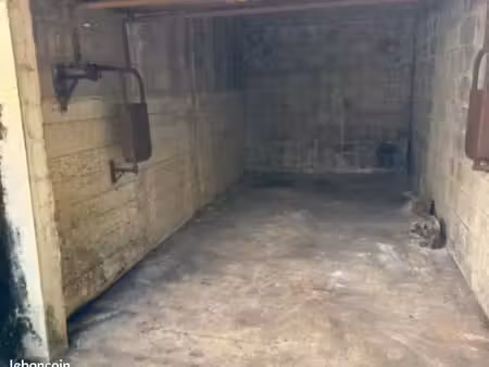 box garage voiture ou stockage bondy sud