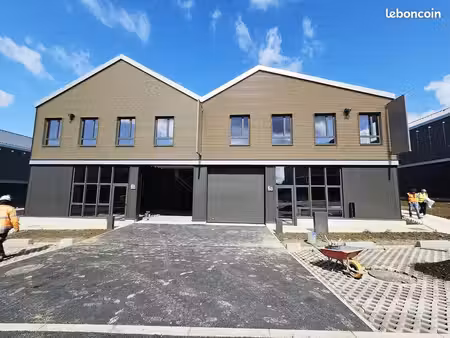 local 220 m² groslay