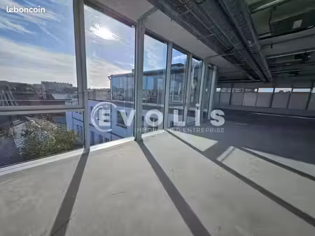 bureaux 1 198 m²