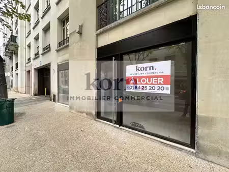 commerce 103 m²