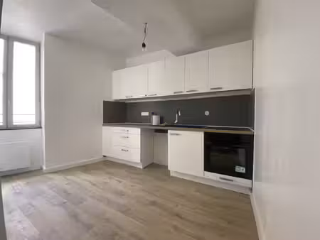 t3 renove foix centre ville