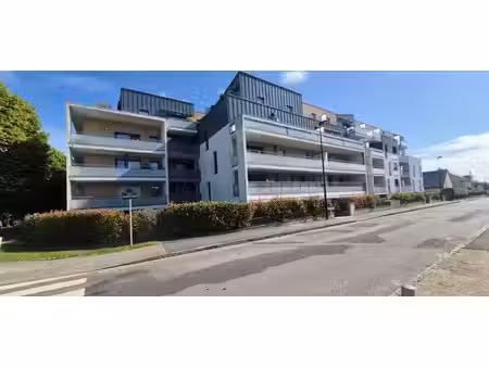 centre ville de pacé  joli t2 avec garage d'environ 41.75 m2