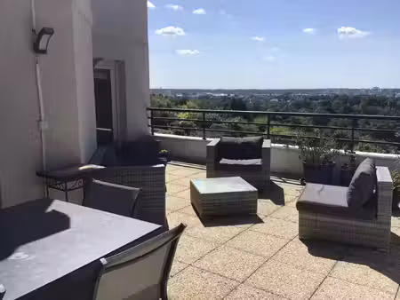 appartement 121 m² terrasse vue garage