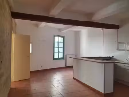 magnifique t3 au cœur d'uzès