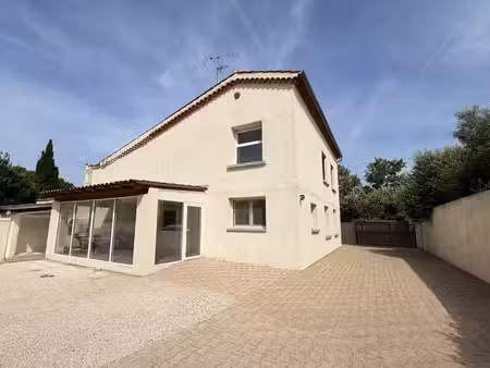 belle maison familiale de 164 m2 avec 2 appartements  grand