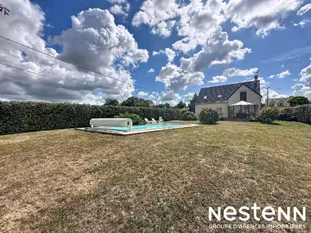 à vendre - blaru (78270) belle maison familiale avec piscine