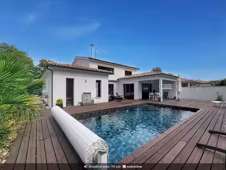 maison le pian medoc 6 pièce(s) 194 m2