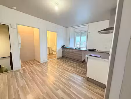 maison en 4 appartements 10 pièce(s) 550 m2