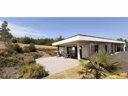 maison avec piscine et jardin riom (63)