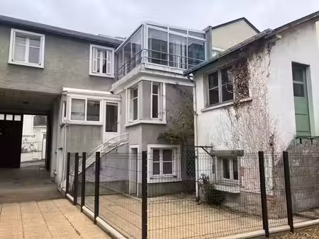 maison centre-ville 107 m² 5 pièces à rénover