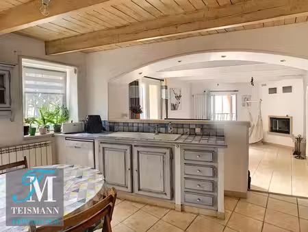 maison de village - garage