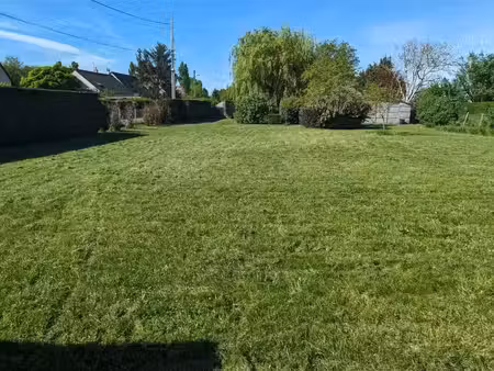 terrain plat 660 m² st genouph