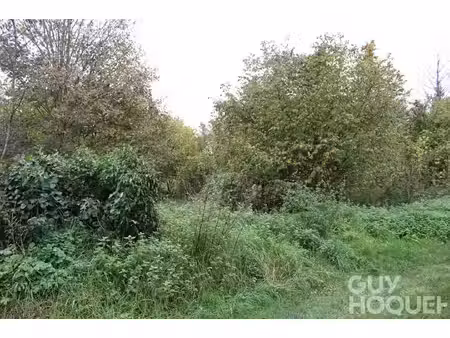 terrain à bâtir 818 m²