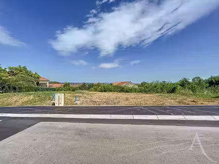 terrain norroy le veneur 1127 m2 - viabilisé - libre de constructeur