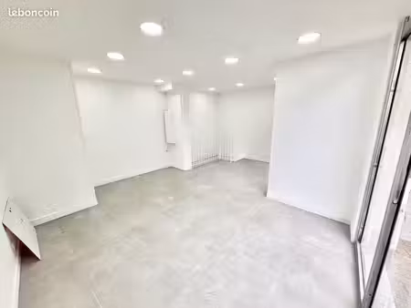 murs de boutique à vendre 195000 prix ferme