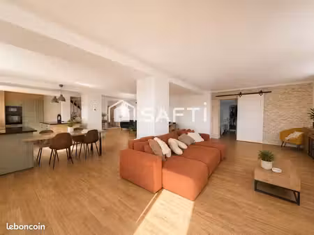 ferme 9 pièces 225 m²