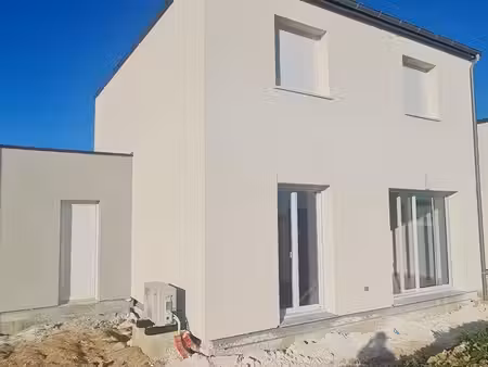 maison à louer - 5 pièces - 96 m2 - blainville sur orne - 14 - basse-normandie