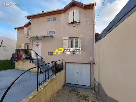 maison 6 pièces 138 m²