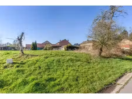 halfopen bebouwing met zuidgerichte tuin