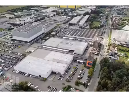 espace d’entrepôt de 1 316 à 11 730 m² à kontich