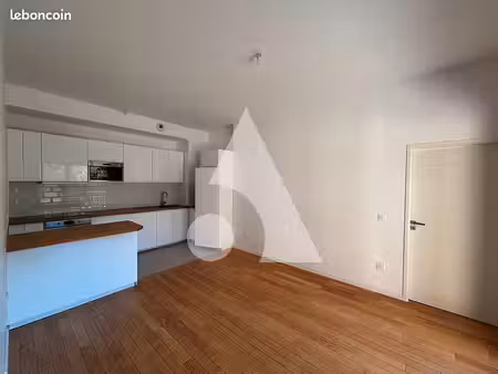 appartement 4 pièces 75 m²