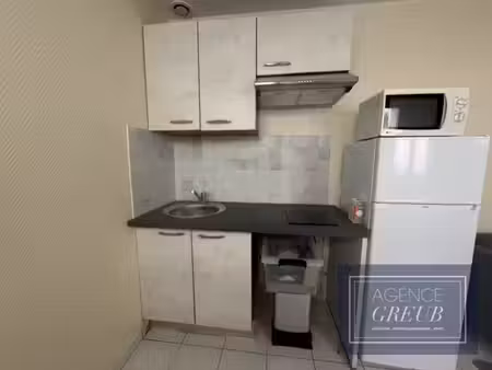 a louer t2 en duplex mmeublé centre ville