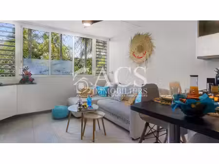 appartement meuble en rez de chaussee t3 a anse mitan troi