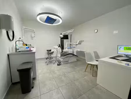 saint-drézéry - local commercial de 39 m²