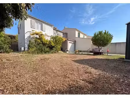 la crau maison t5 de 120 m² 4 chambres et jardin 345m²
