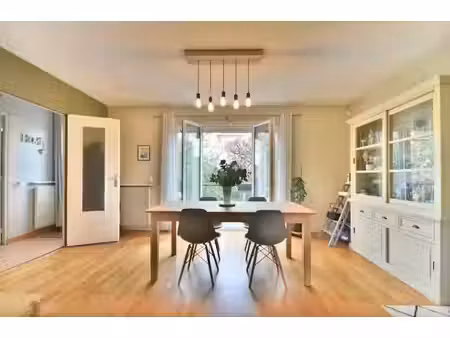 location maison 5 pièces 121 m² à savigny-sur-orge (91600)  1 850 €