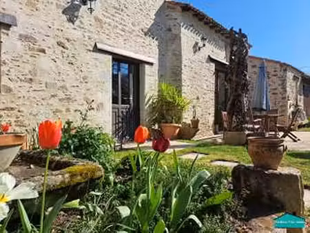 vente maison à la limouzinière (44310) : à vendre / 206m² la limouzinière