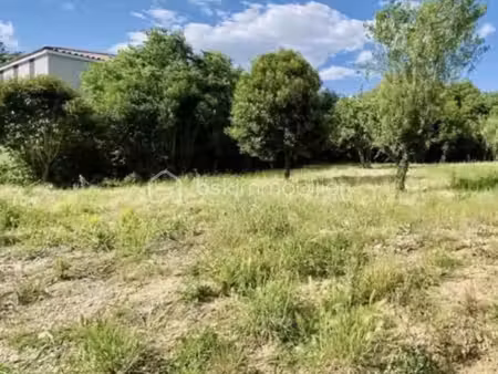 lotissement de 567 m² à saint-bauzille-de-montmel
