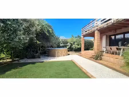 puget-sur-argens appartement 4 pièces avec jardin privatif de 250 m2