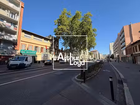 location commerce toulouse 31400 135m²