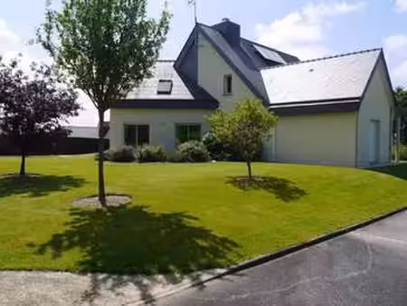 vente maison à redon (35600) : à vendre / 250m² redon